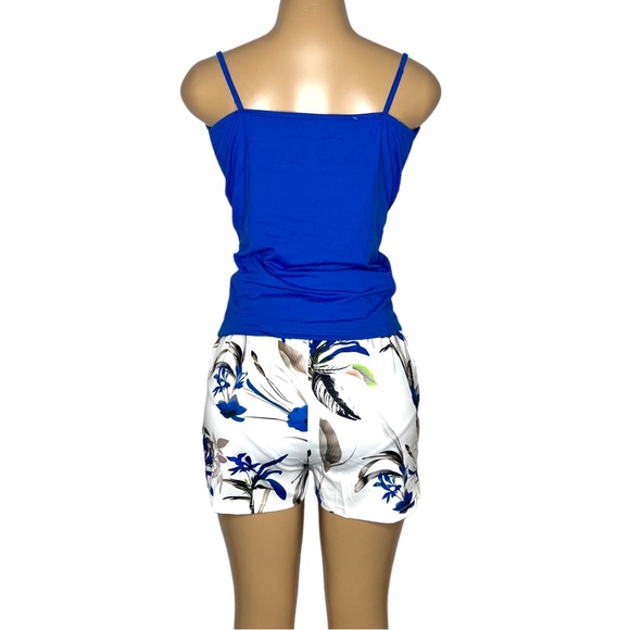 NWT 2 Pieces White and Blue Women Set Size L Short with pockets and Wrap top - Picture 5 of 7